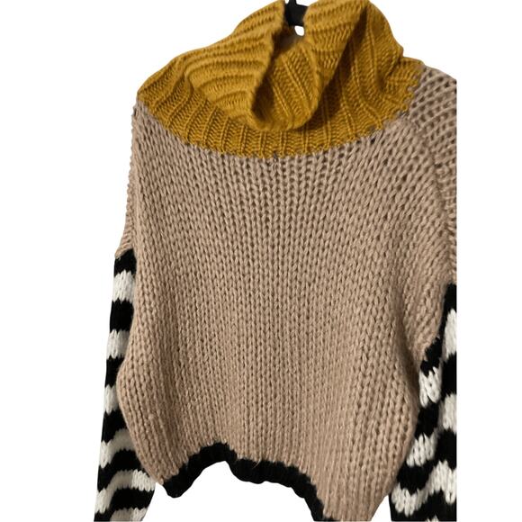 Favlux Light Knit Turtleneck Women's Medium Acrylic Sweater Funky Teacher Retro - Picture 5 of 5